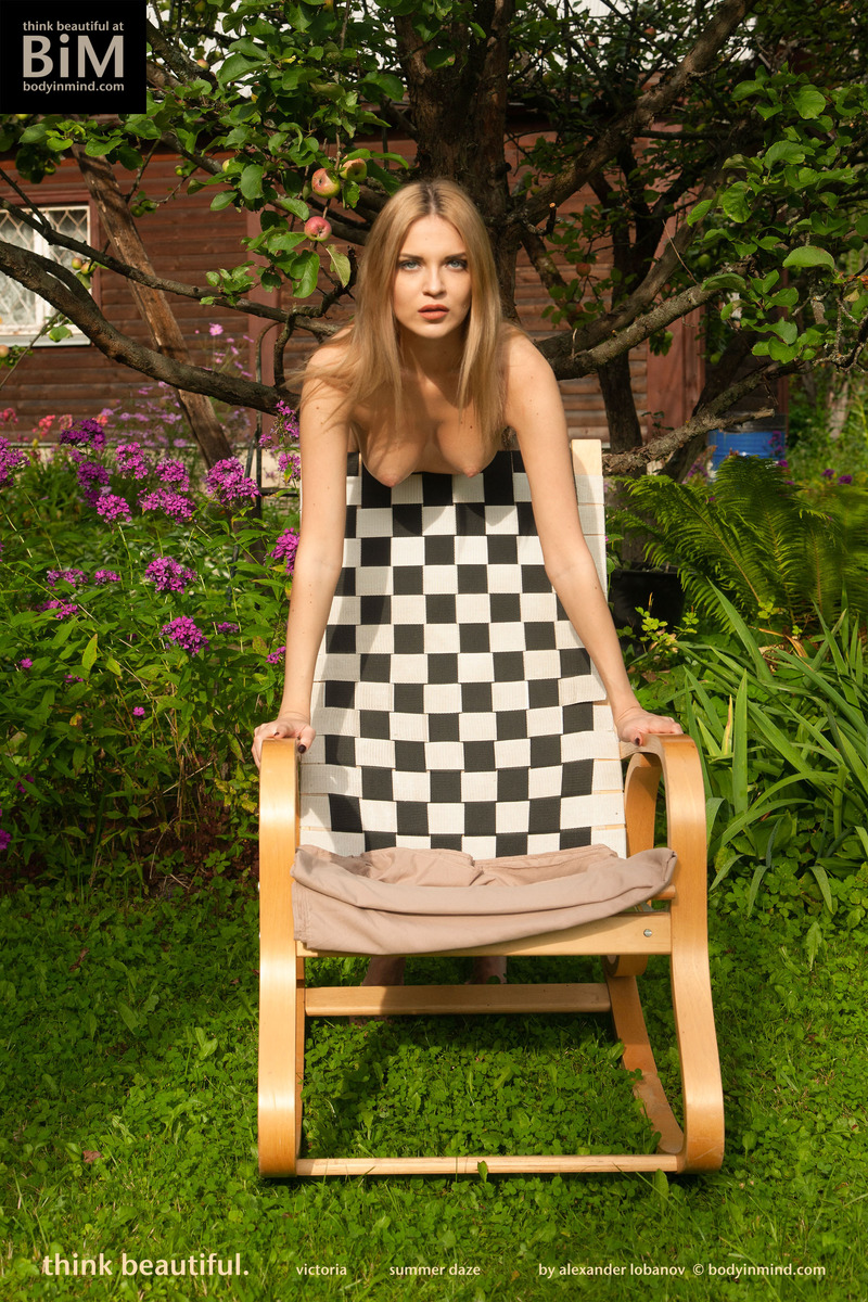 Victoria In Summer Daze 07