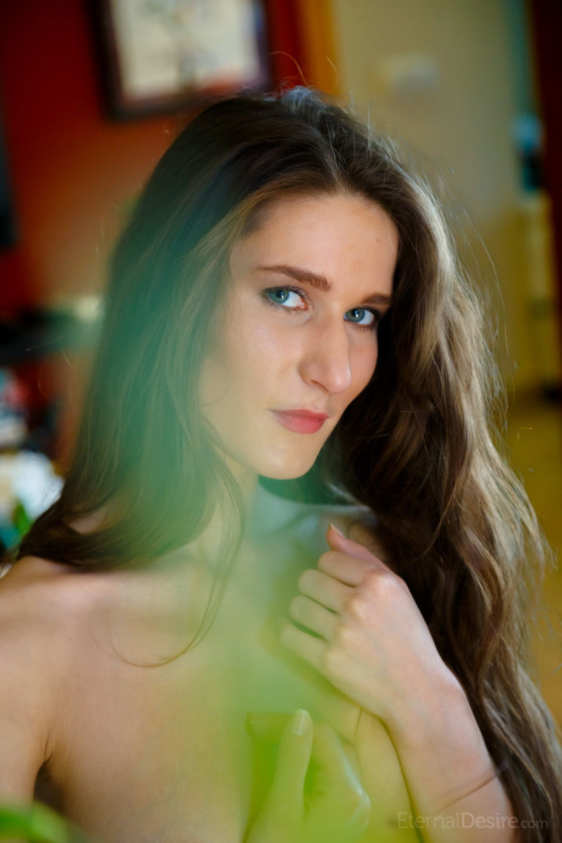 Crispo - Elina 09