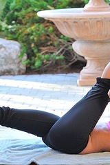 Jayde Doing Yoga 04