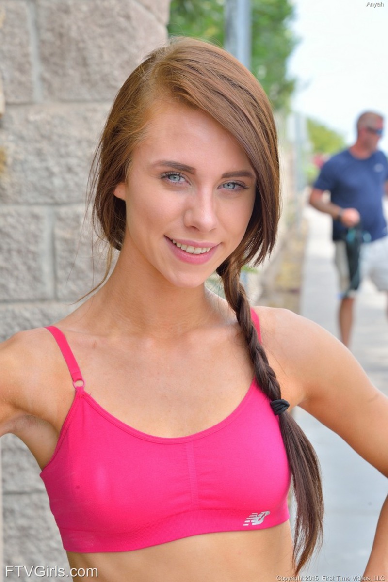 Athletic Teen Anyah 05