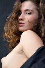 Francine A - Avexes  11