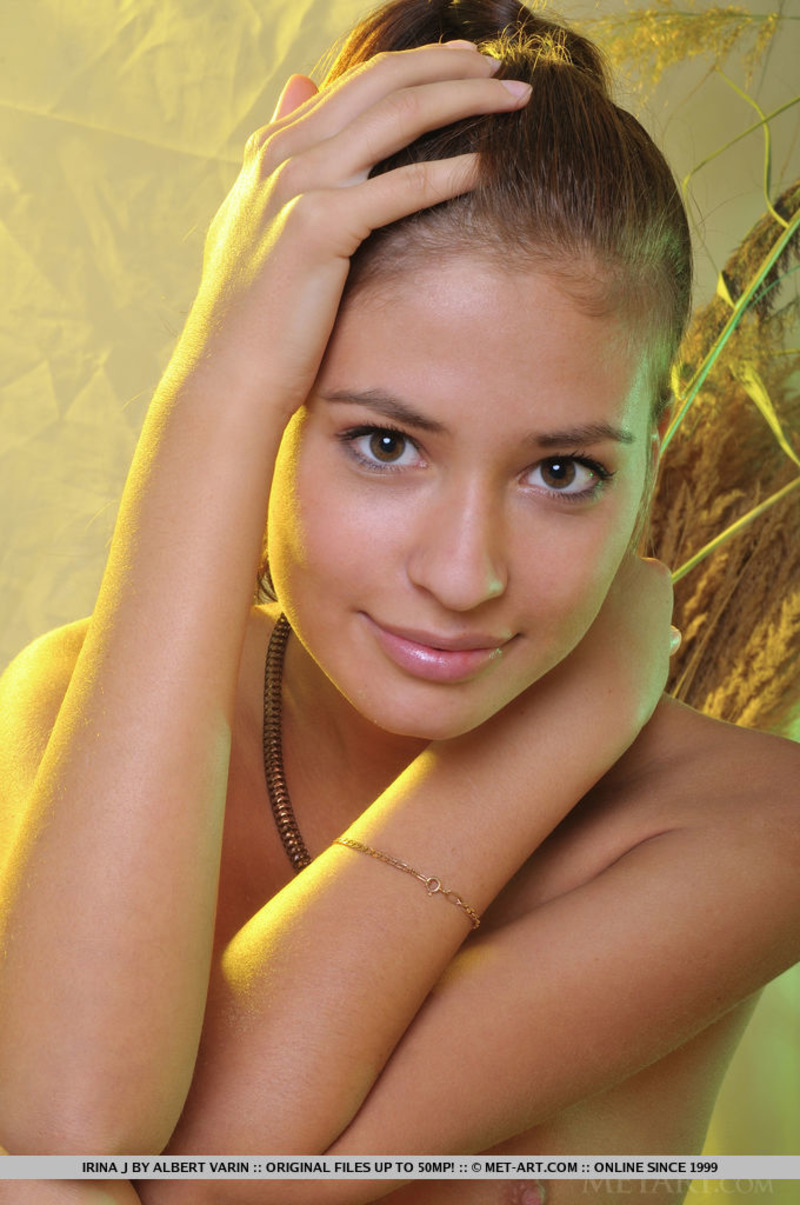 Irina J In Verine 06
