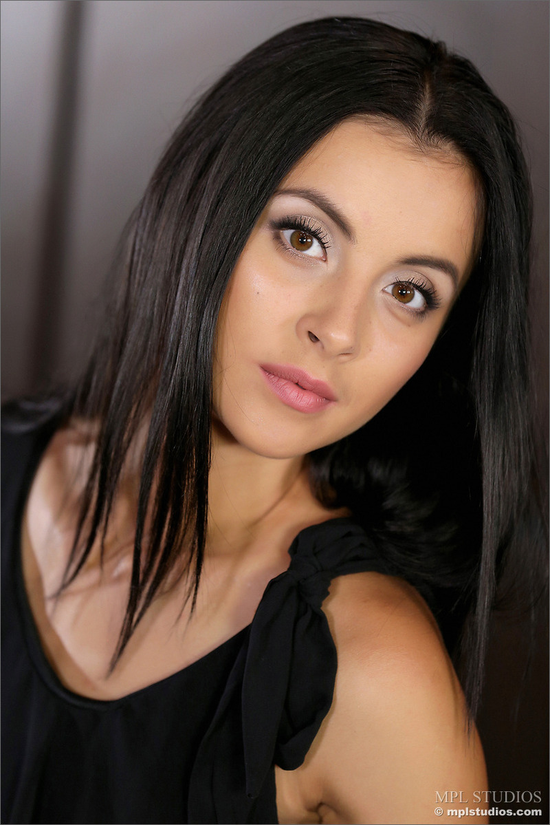 Kailena 00