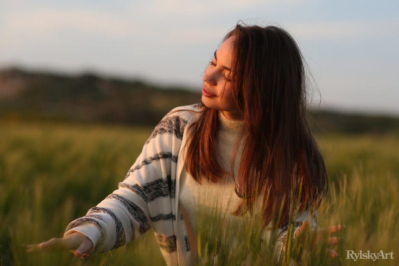 Naturel - Sofy Bee 02
