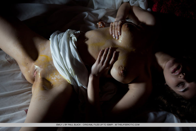 Emily J - Insomnia 1 01