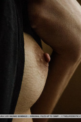 Laura Brings Hersef Off 07