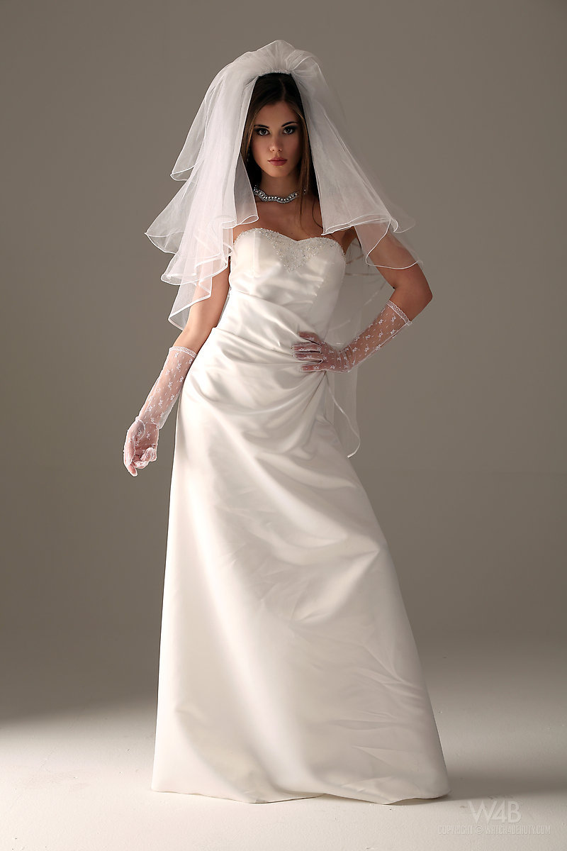 Little Caprice - Christmas wedding 00
