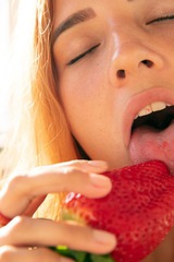 Taste The Fruit 00