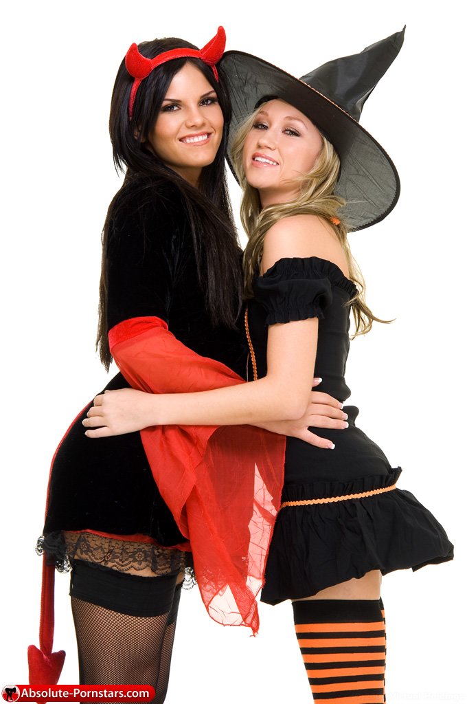  M. Pierce & M. Scott 00