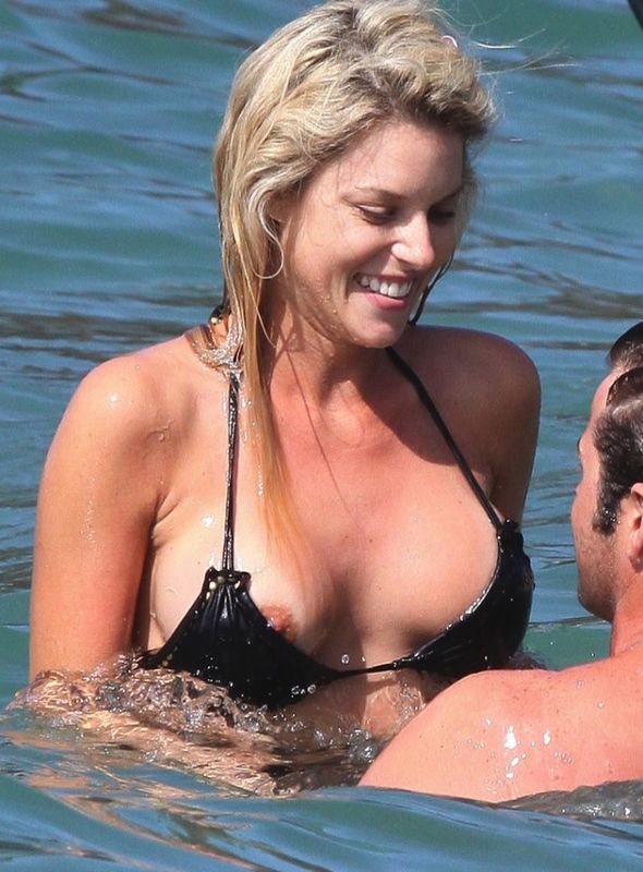 Sexy Carrie Prejean 10